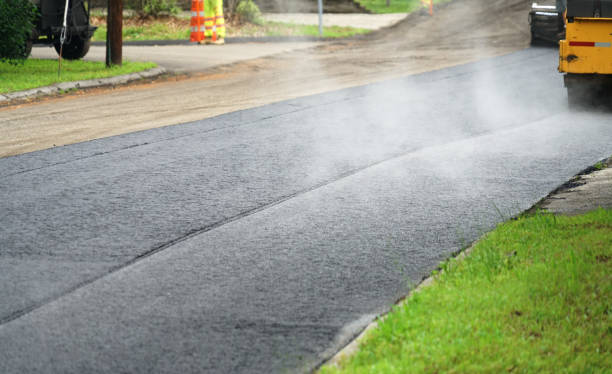 Best Driveway Paving Contractor  in Solon, OH